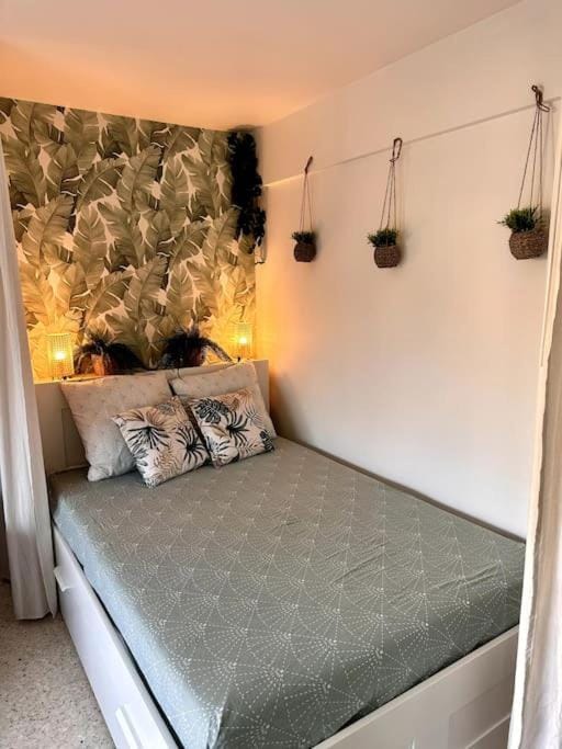 Orangers - Bord de mer - Studio cosy 4 personnes Apartment in Cagnes-sur-Mer