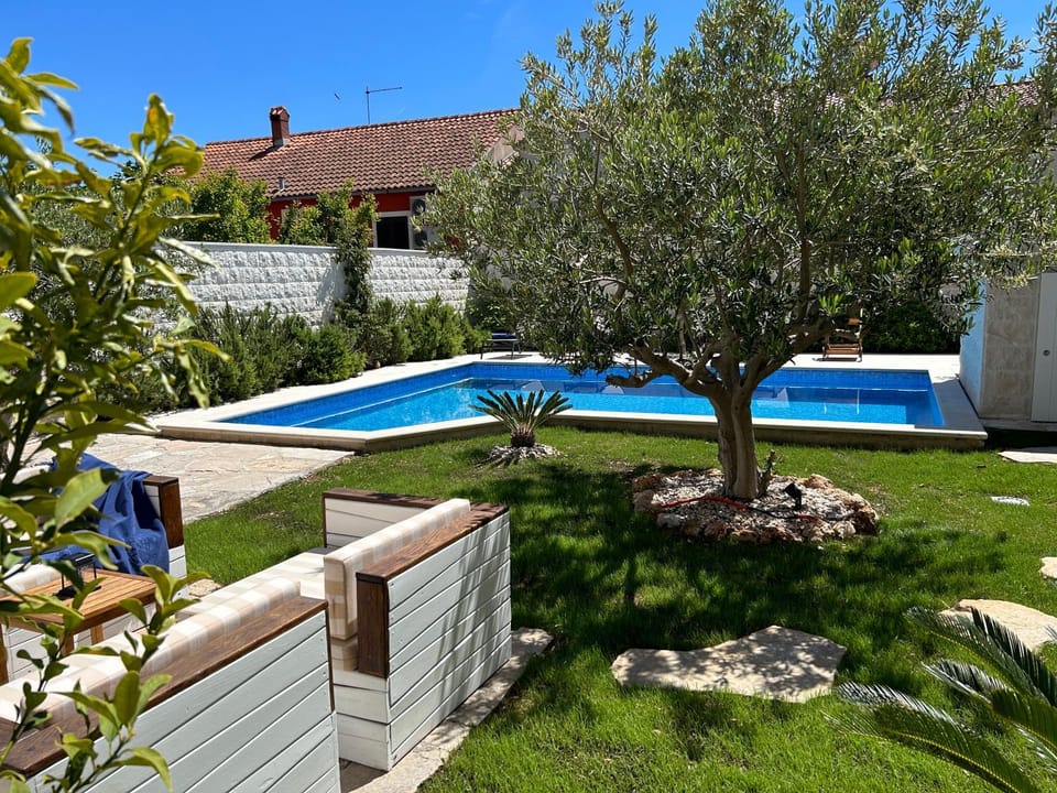 Garden, Garden view, Pool view, Swimming pool