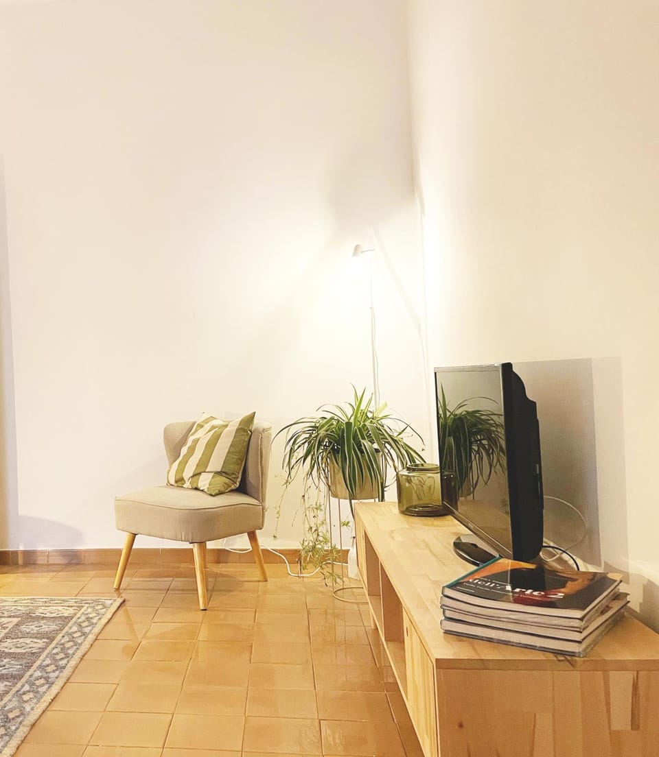 TV and multimedia, Seating area, Evening entertainment
