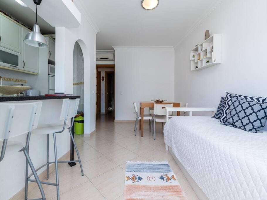 NEW!! 1 Bedroom Vila Nova de Cacela Apartment in Vila Nova de Cacela