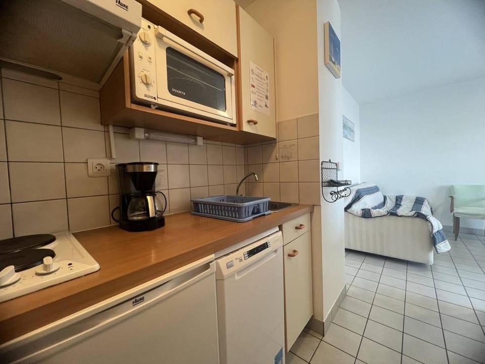 514 - Appartement 1 chambre vue mer en bordure de la plage du centre d'Erquy Apartment in Brittany