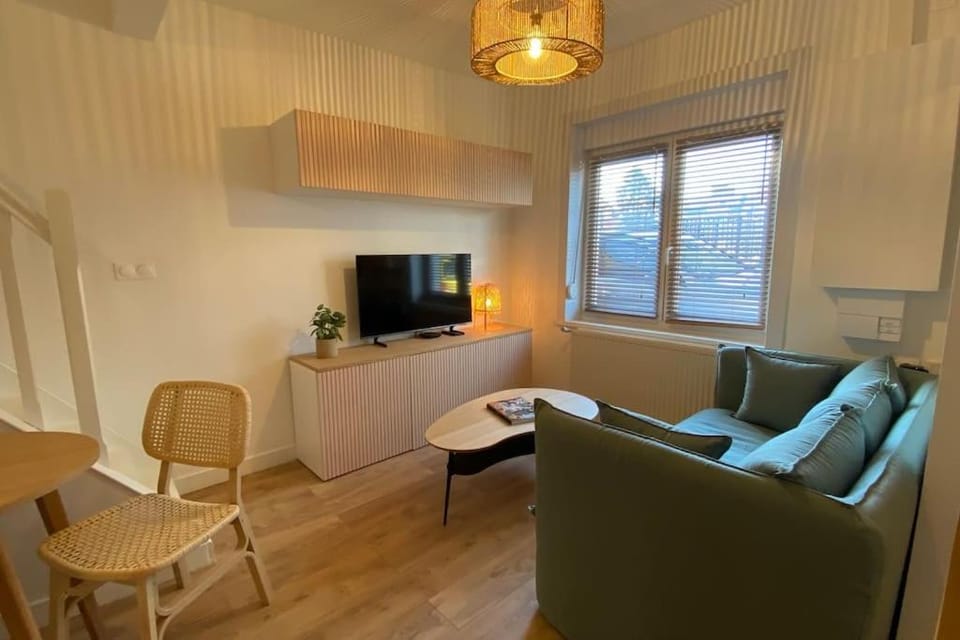 Croix Centre, Maison rénovée - Maison SEB Apartment in Hauts-de-France