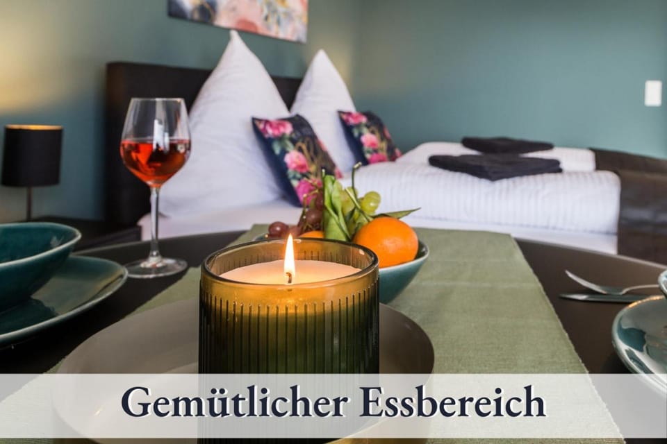 Food and drinks, Bedroom