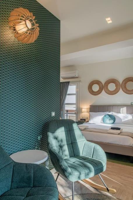 Central Kifissia LÍMε Malomar Homing Apartment in Decentralized Administration of Attica