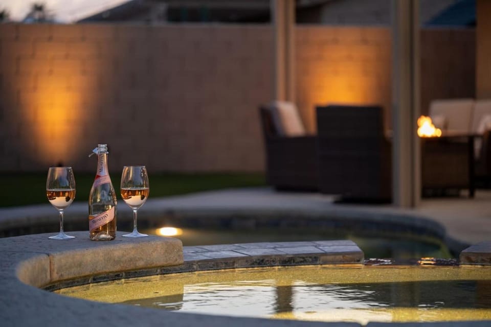 Desert Noir Modern Chic Pool Retreat House in Indio