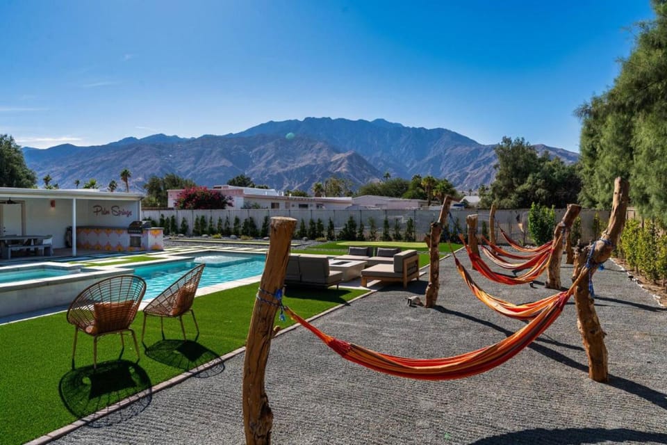 Sunny Vista Pool And Spa Home With Mountain Views House in Palm Springs