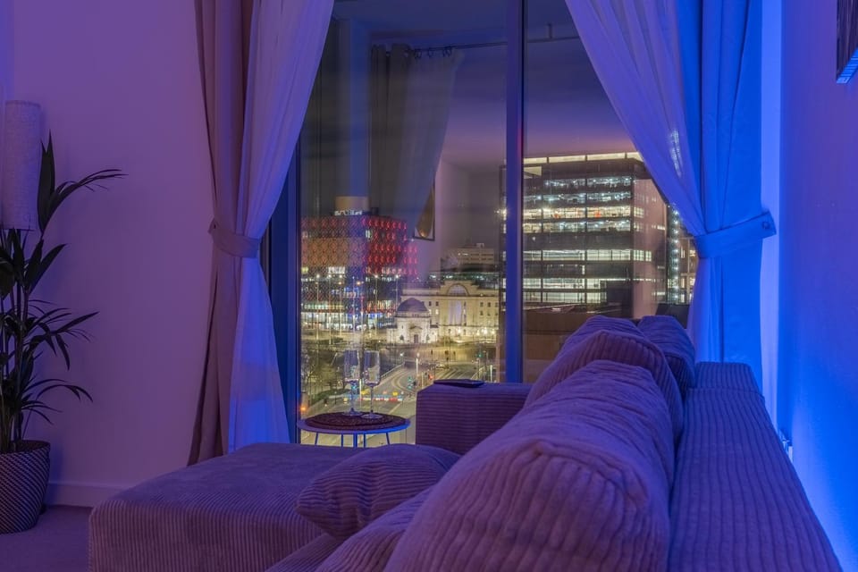 View (from property/room), City view
