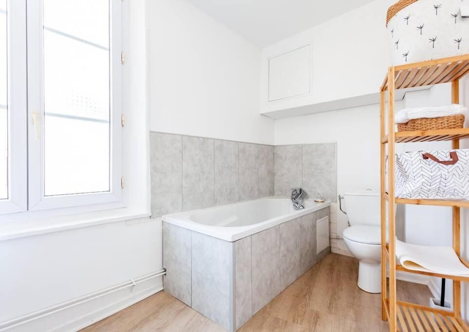 La Suite : studio Hypercentre - Cathédral Apartment in Amiens
