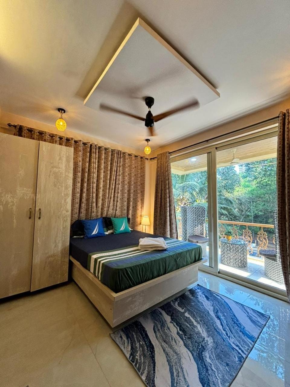 Bed, Photo of the whole room, Bedroom, wardrobe