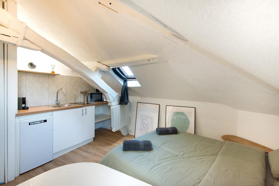 Le Cocon : studio en Hypercentre Cathédrale Apartment in Amiens