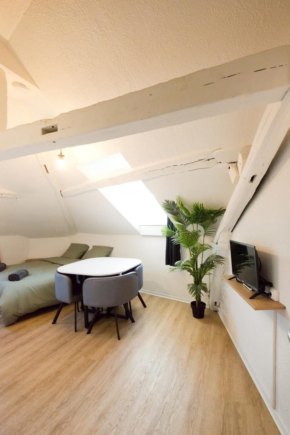 Le Cocon : studio en Hypercentre Cathédrale Apartment in Amiens