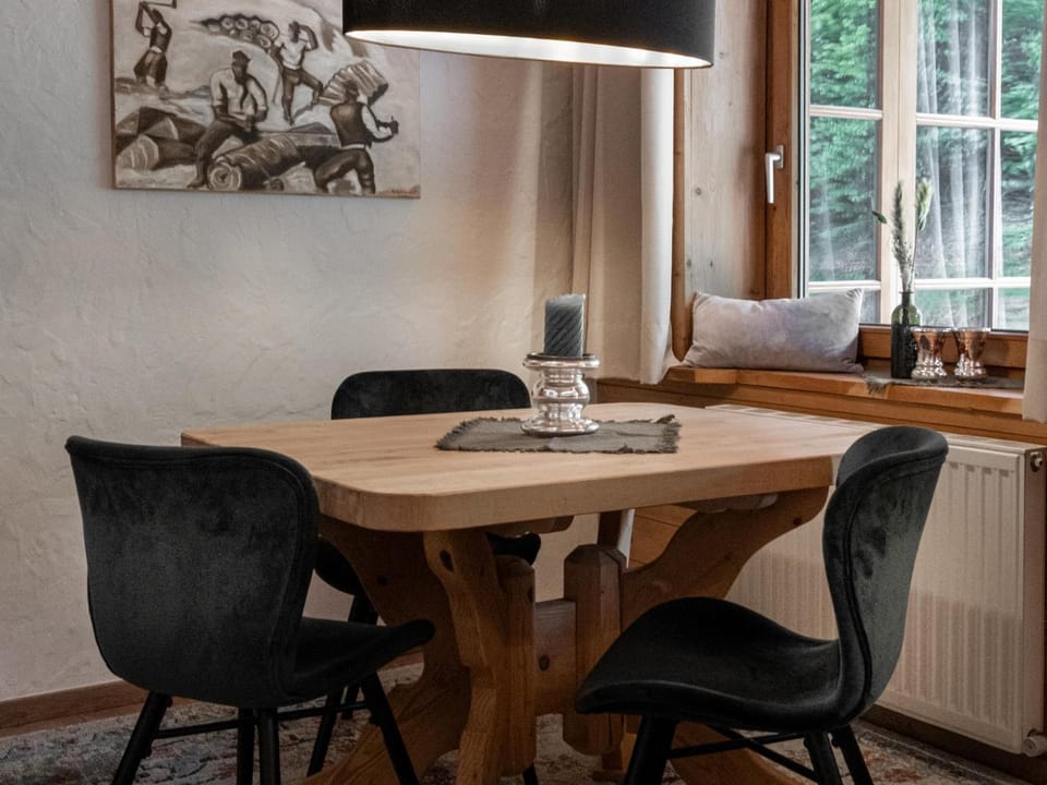 Living room, Dining area