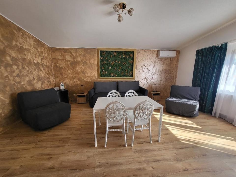 Casa Ratiu 3 Stele Airport Bucharest Therme Bucharest Apartment in Romania