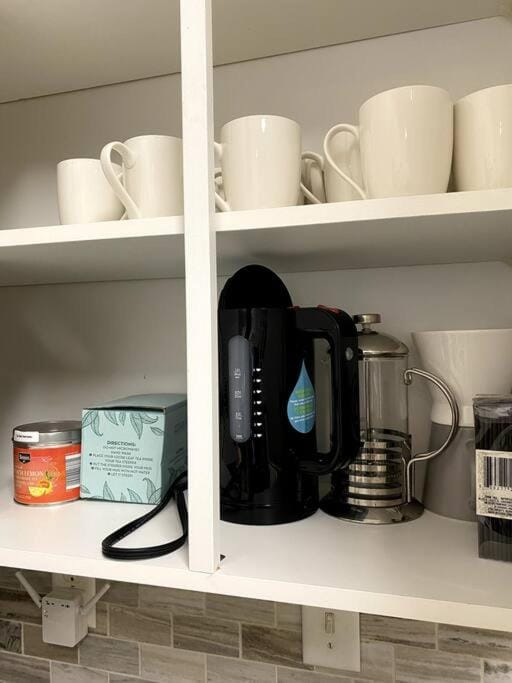 Coffee/tea facilities