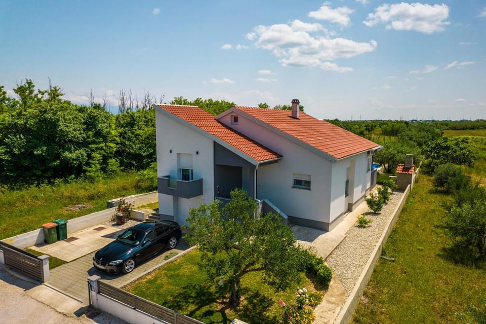 Holiday house Ana Villa in Zadar County