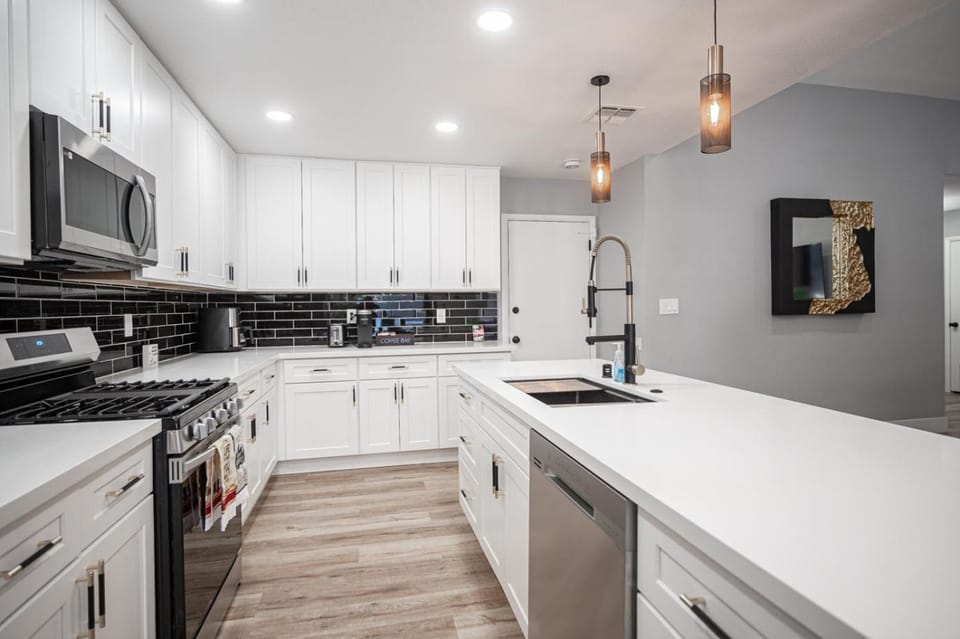 Luxury Retreat The Vegas Edition House in Summerlin