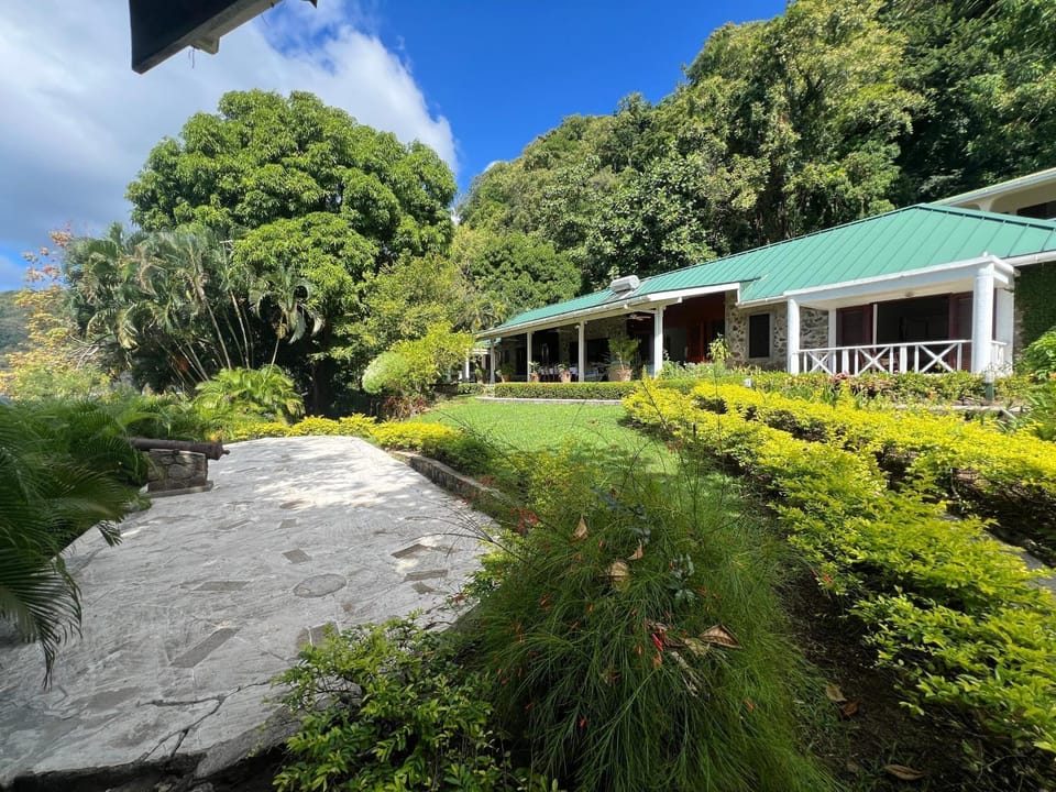 Authentic St, Lucian Experience at Prestigious Villa - Colibri Cottage villa Villa in Caribbean