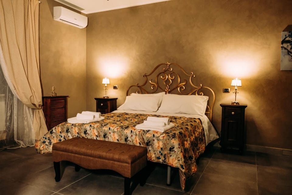 Photo of the whole room, Bedroom, towels, air conditioner