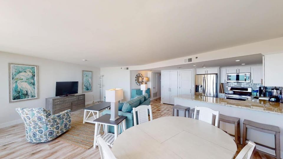 Bridgewater Bliss Luxurious Oceanfront Penthouse House in South Carolina