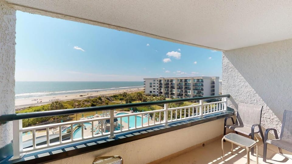Bridgewater Bliss Luxurious Oceanfront Penthouse House in South Carolina