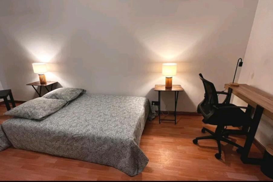 Très beau 2 pièces à 400m de Paris Apartment in Île-de-France