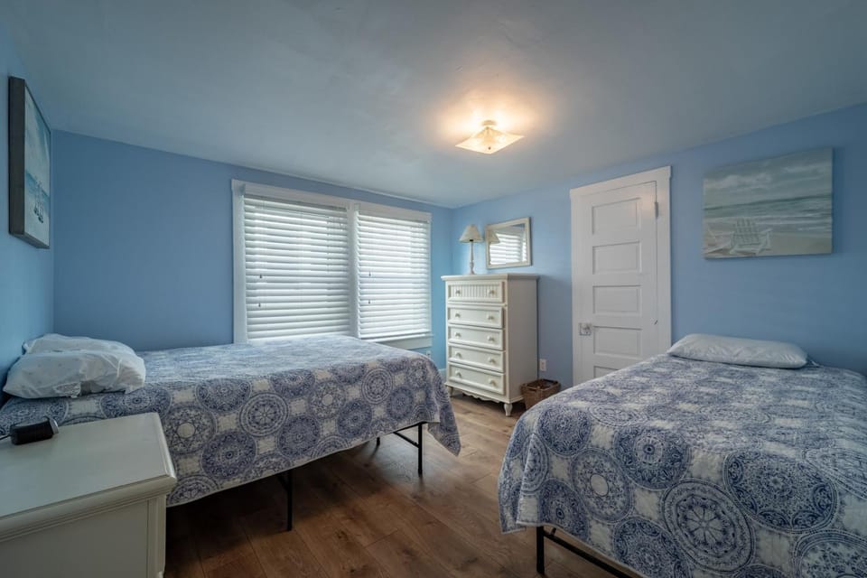 Ocean Block 7-11 Unit 1 Apartment in Ocean City