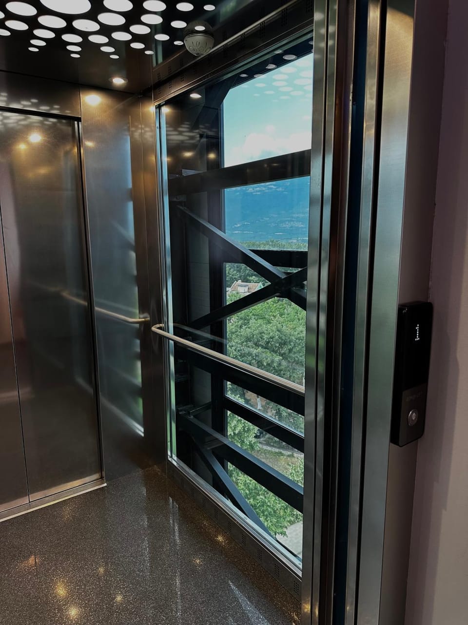 elevator