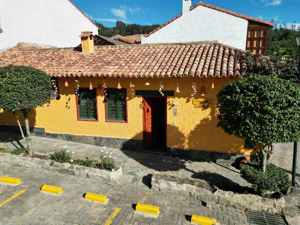 Casa Mostaza Pueblito Boyacense House in Duitama