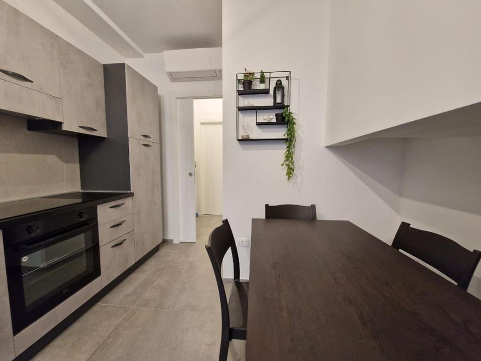 Kitchen or kitchenette, pet friendly