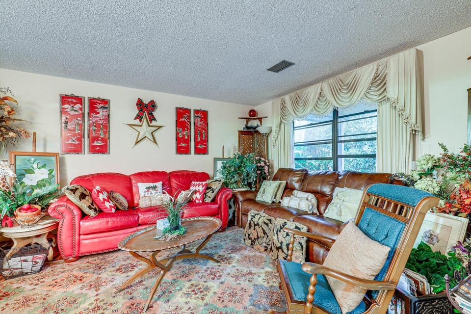 Tampa Area Home w/ Indoor Pool, Families Welcome! House in Brandon