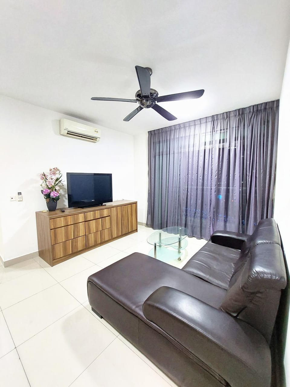 TuR15 PisaStadium 9pax 4rooms PrivateHouse Apartment in Bayan Lepas