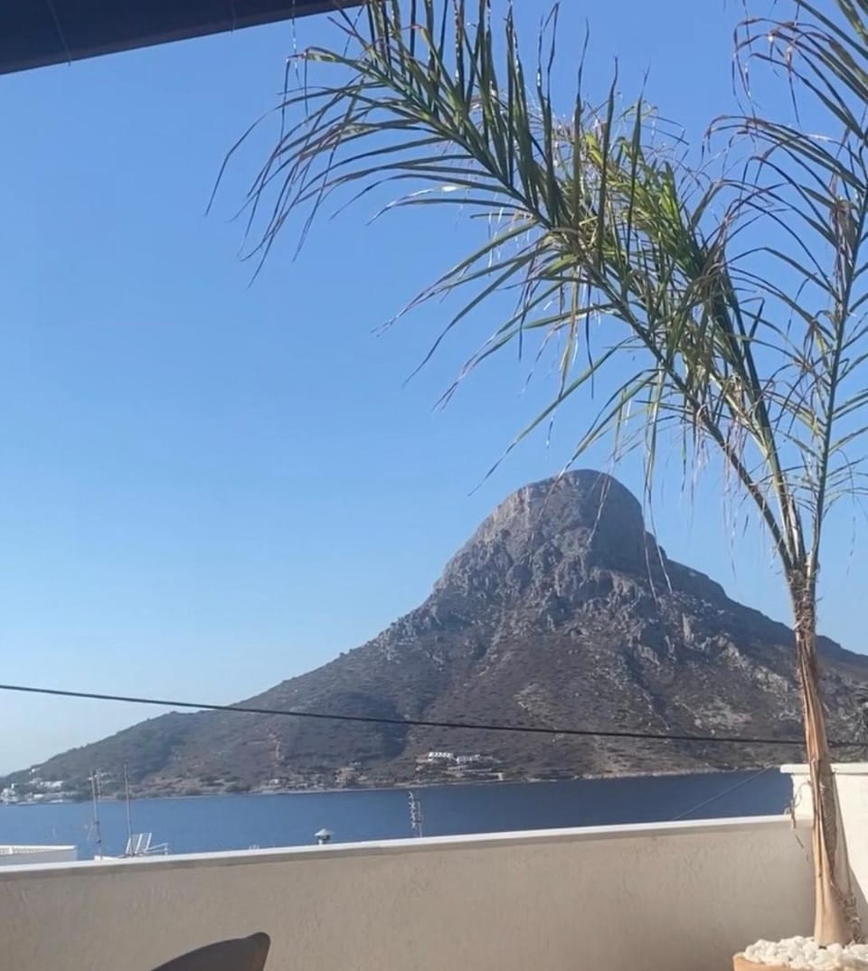 Day, Natural landscape, Mountain view, Sea view