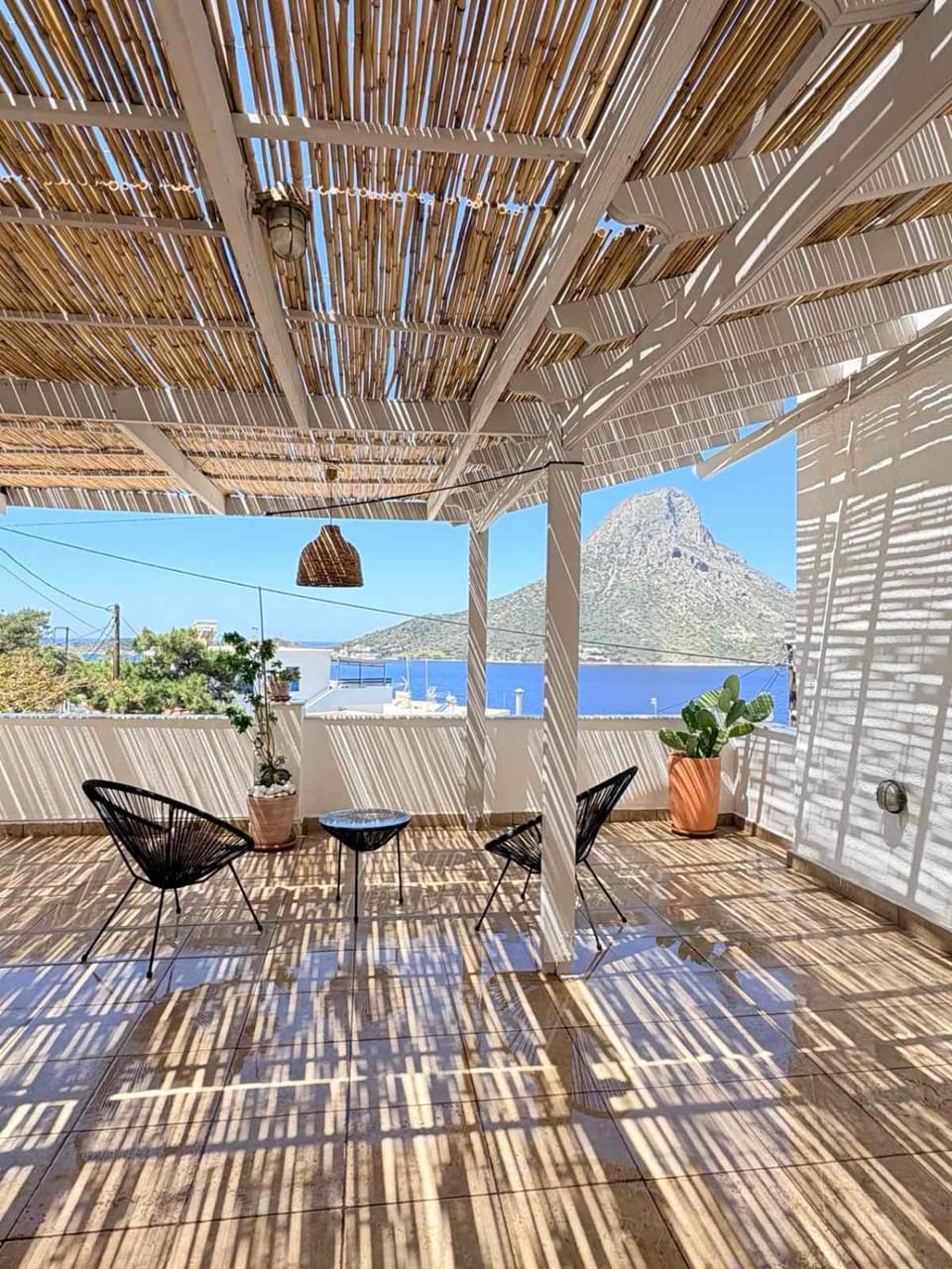 Balcony/Terrace, Mountain view, Sea view