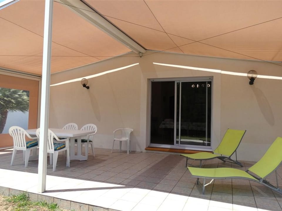 Maison 2 chambres proche plage et commerces, terrasse couverte - FR-1-323-284 House in Saint-Jean-de-Monts