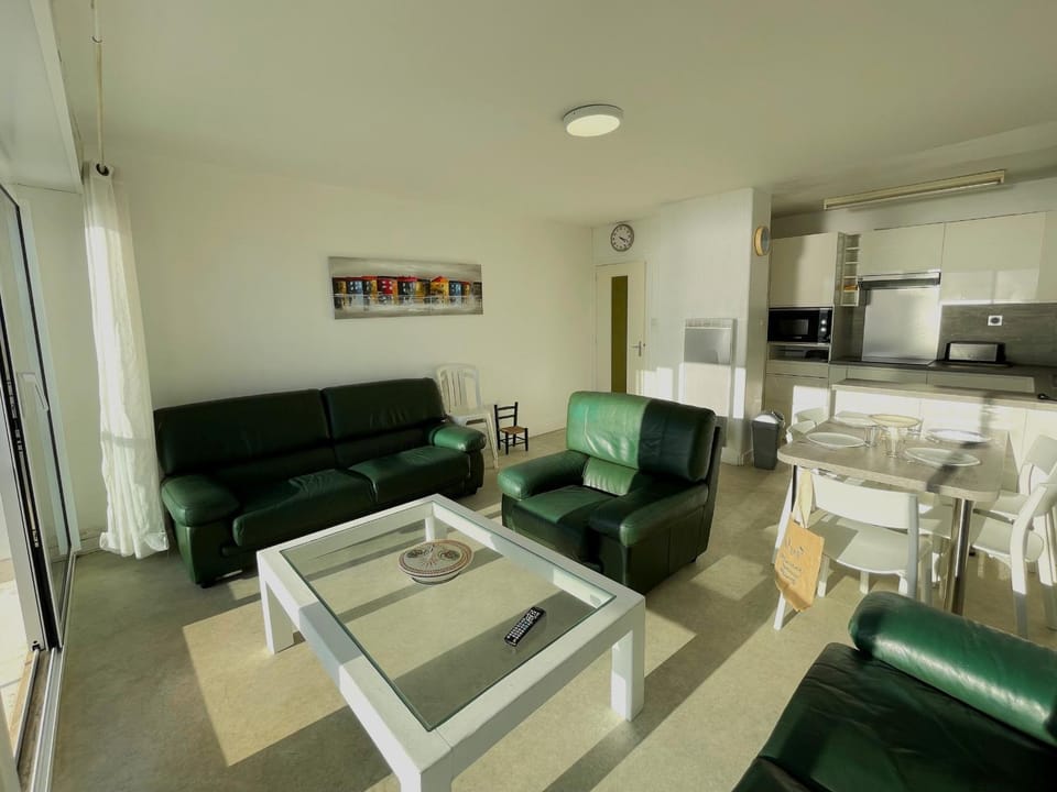 Magnifique vue mer, apt 2 chambres pour 5 pers, proche avenue de la Mer - FR-1-323-311 Apartment in Saint-Jean-de-Monts