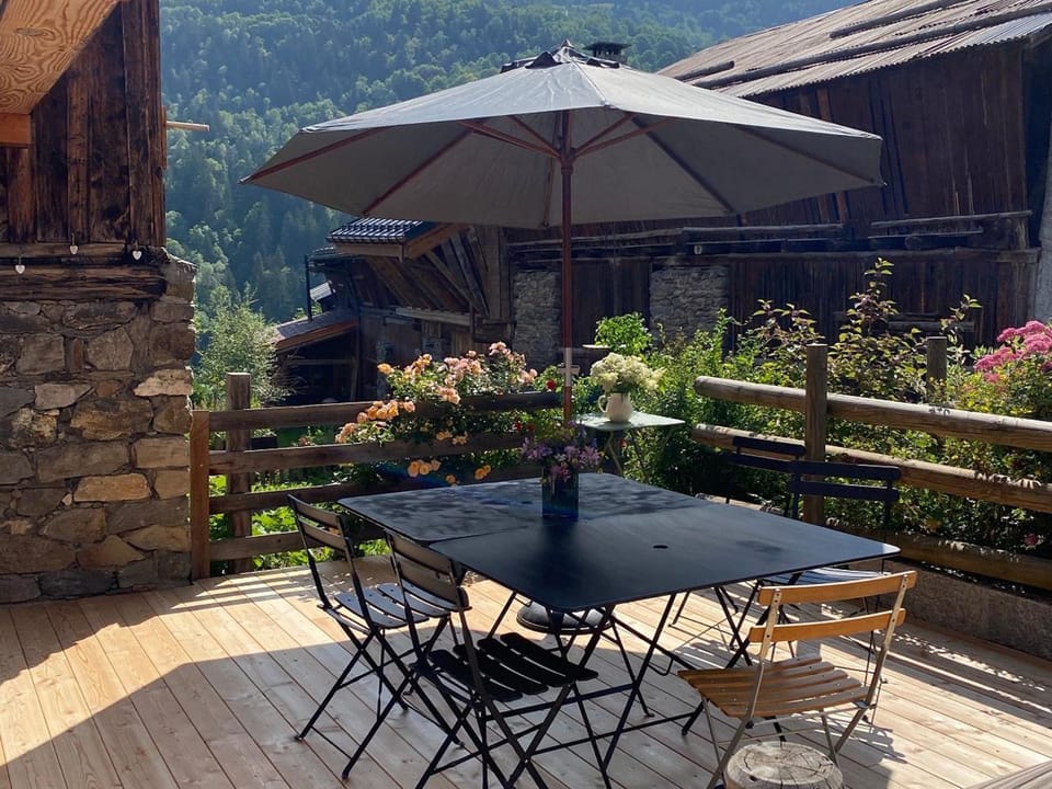 Chalet familial confortable à Méribel - Accès pistes facile - FR-1-688-73 Chalet in Les Allues