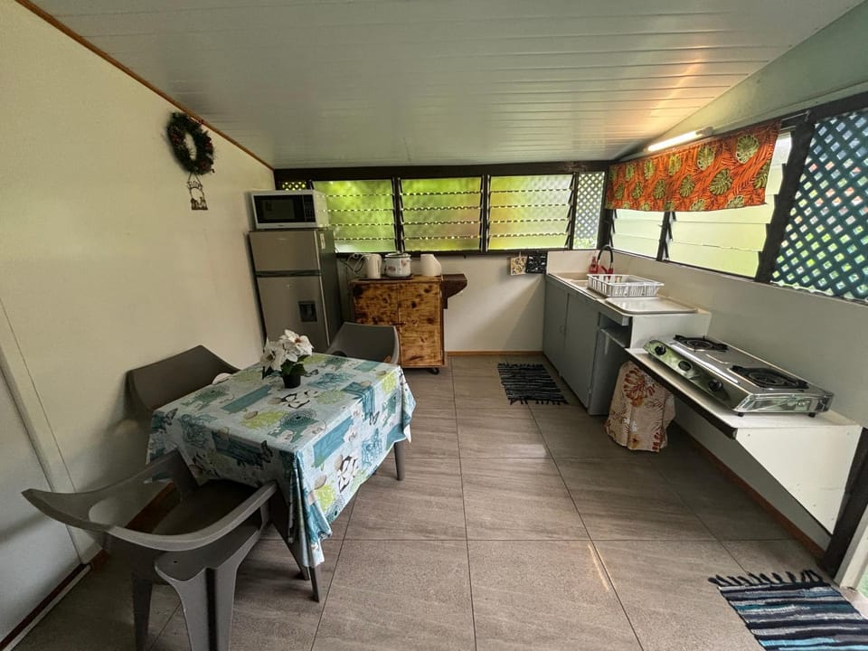 Iaoraboraborahouse TEREIA Bed and Breakfast in Bora-Bora