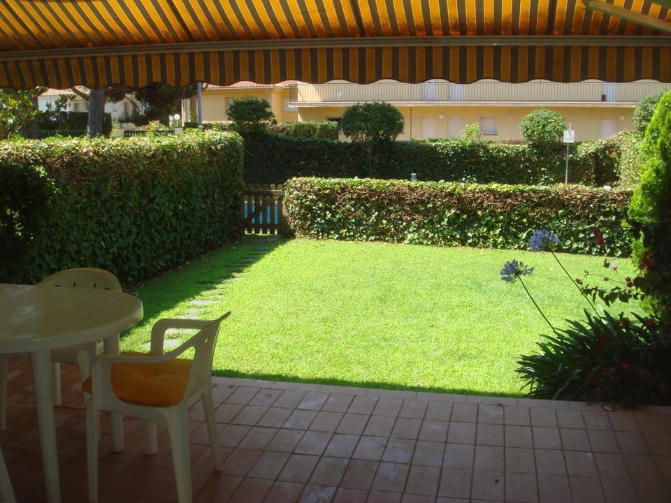 Garden, Garden view