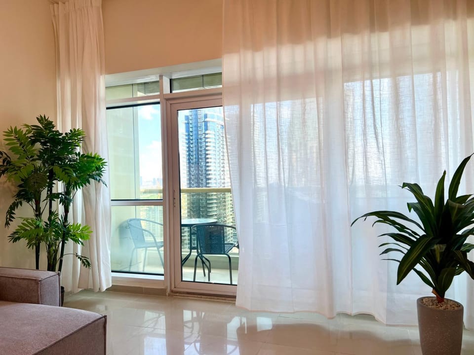 View (from property/room), Balcony/Terrace, Living room, Seating area