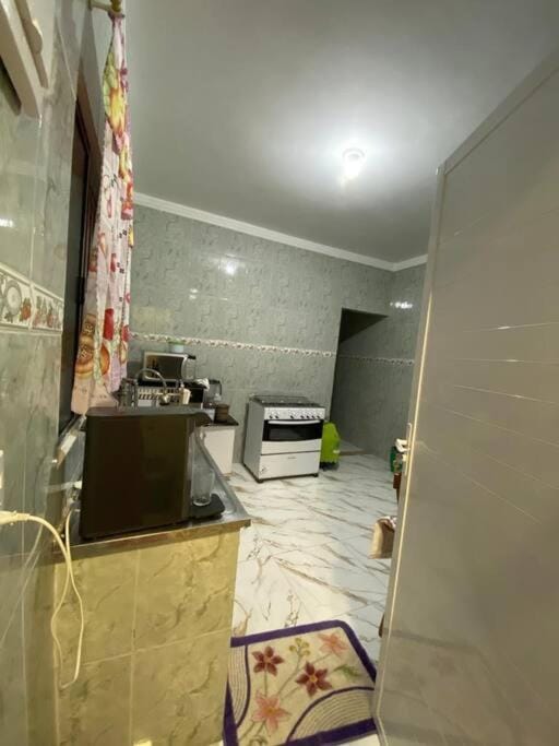 Quitinet Simples e aconchegante 1 quarto, ar condicionado Apartment in Bertioga