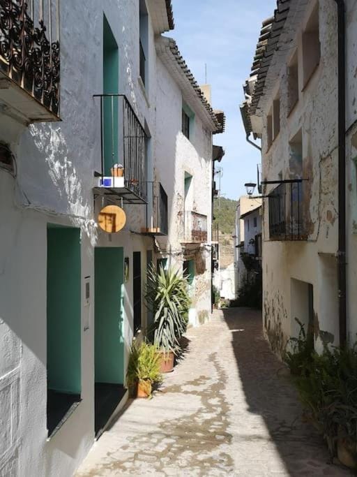 Casa Rural Ana Maria Ain Chalet in Valencian Community