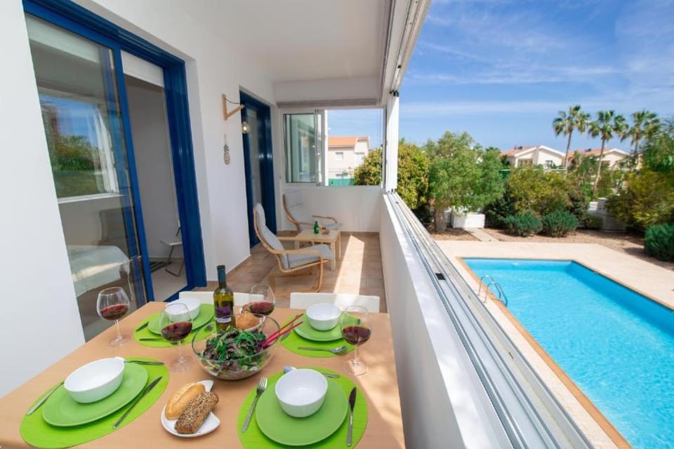 The Good Times Apartment Apartment in Protaras