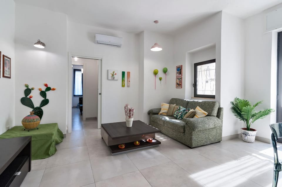 TV and multimedia, Living room, air conditioner