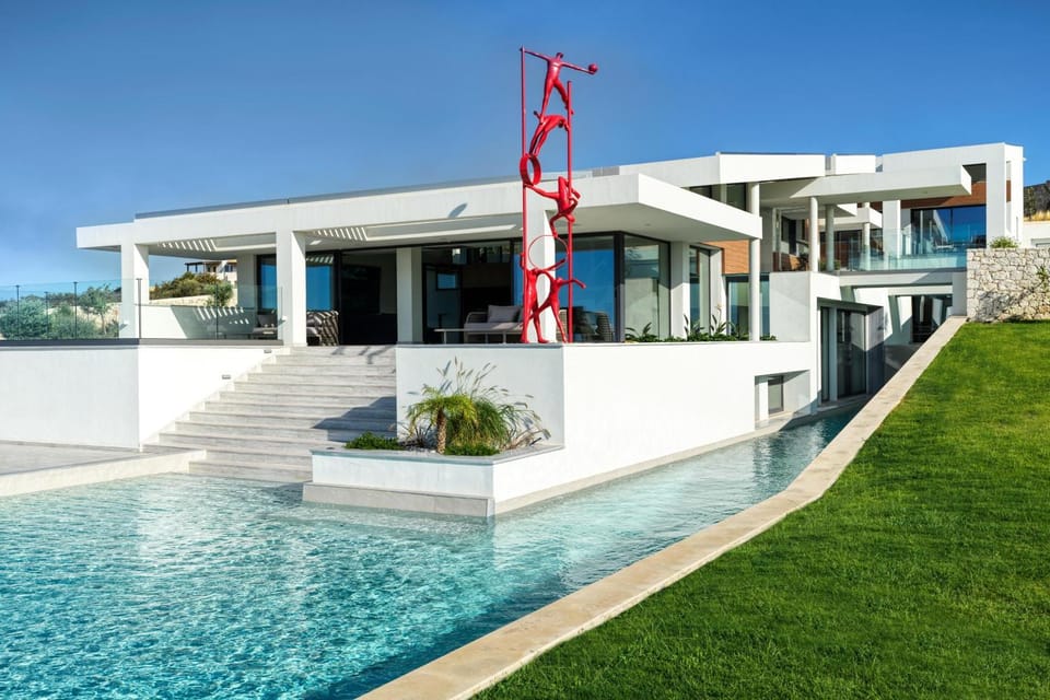 Property building, Garden view, Pool view, Swimming pool