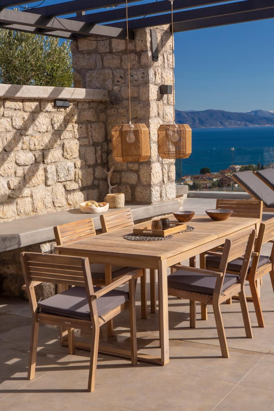 Natural landscape, View (from property/room), Balcony/Terrace, Seating area, Dining area, Sea view