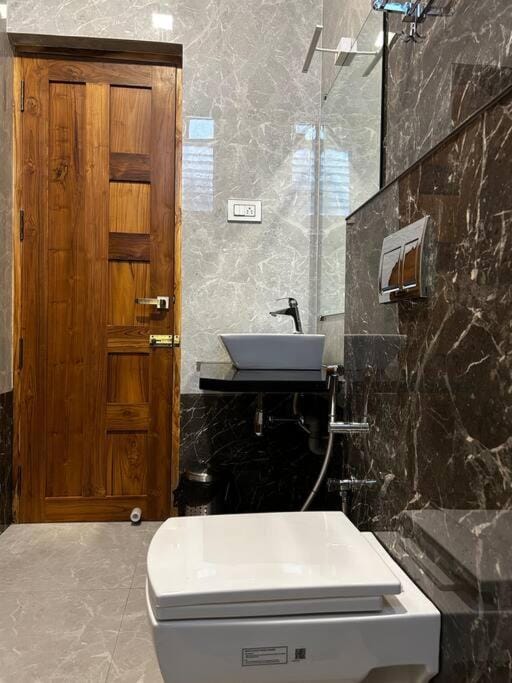 GK Homestays - Luxurious Furnished Apartment Apartment in Tamil Nadu
