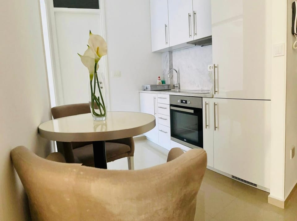 Nora Apartment Apartment in Budva