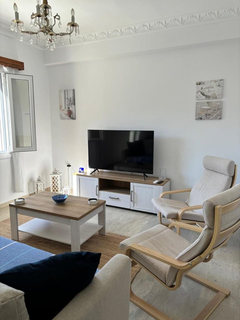 ENDLESS VIEWS PANTELI LEROS House in Decentralized Administration of the Aegean