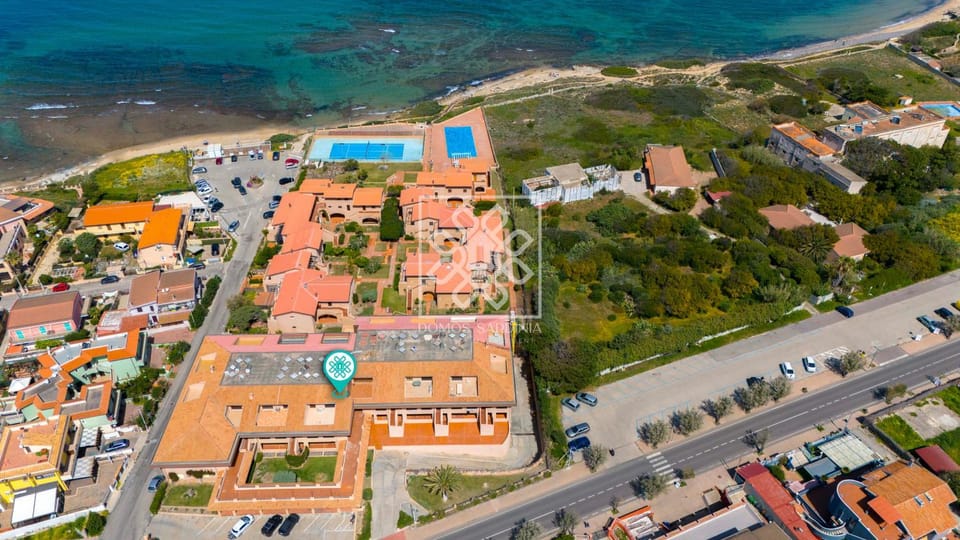 Property building, Natural landscape, Bird's eye view