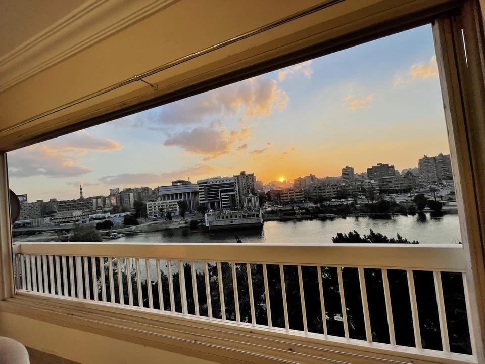 Nile view Zamalek Abuelfeda's Three bedrooms Apartment in Cairo